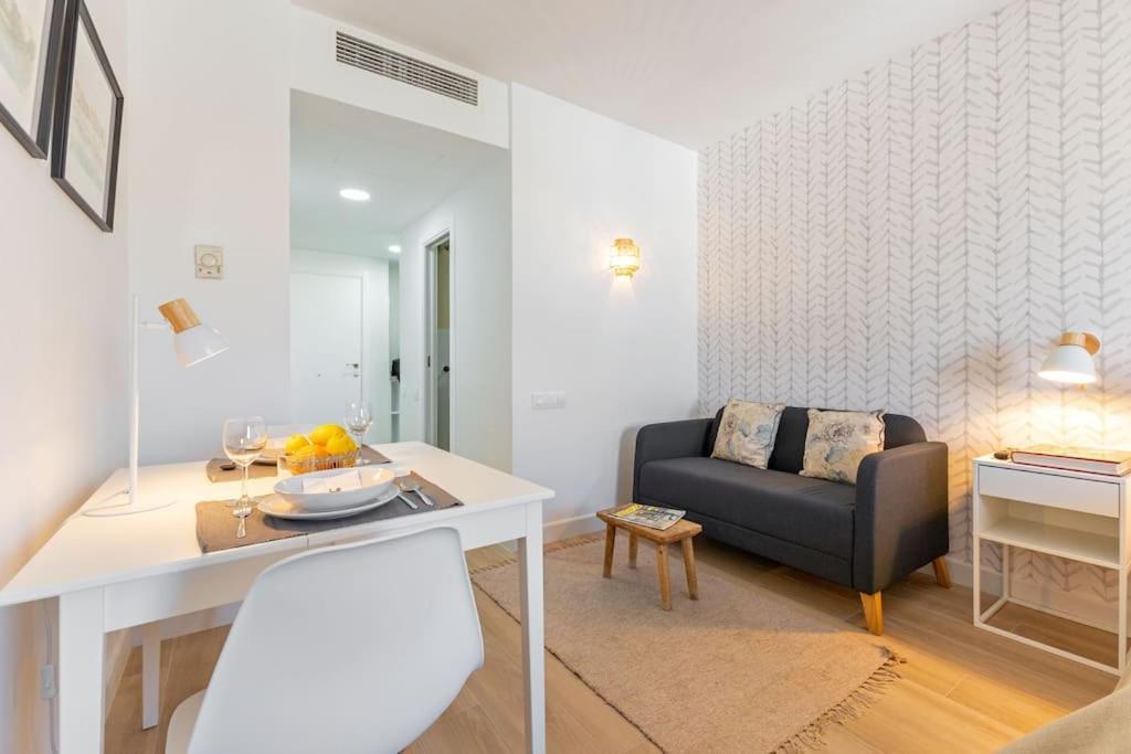 New Suite Reformada Con Excelente Ubicacion Sevilla Eksteriør bilde